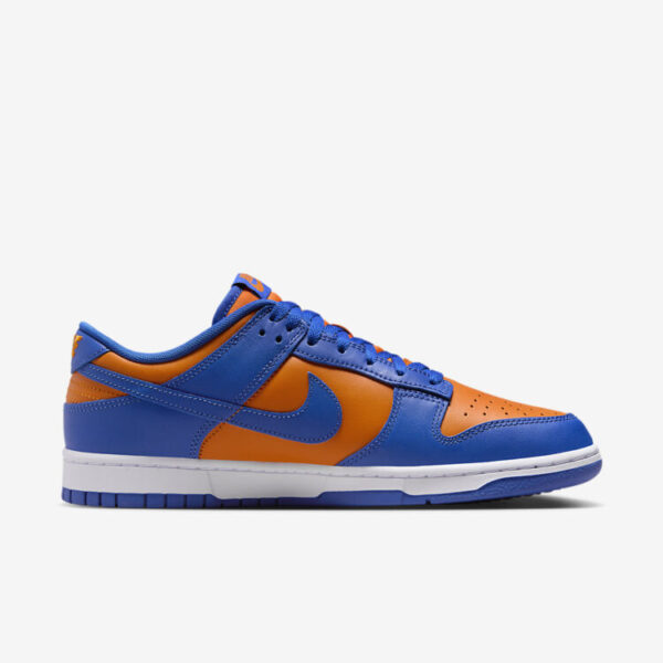 MN Dunk Low 'Knicks'