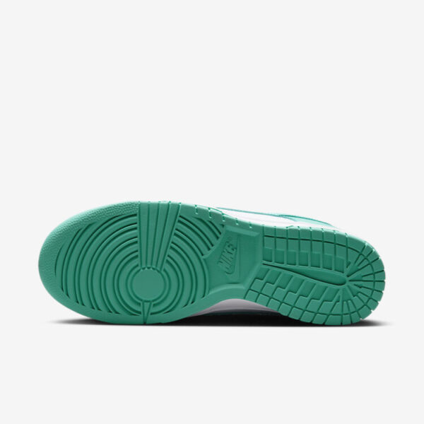 MN Dunk Low "Clear Jade" - Image 4